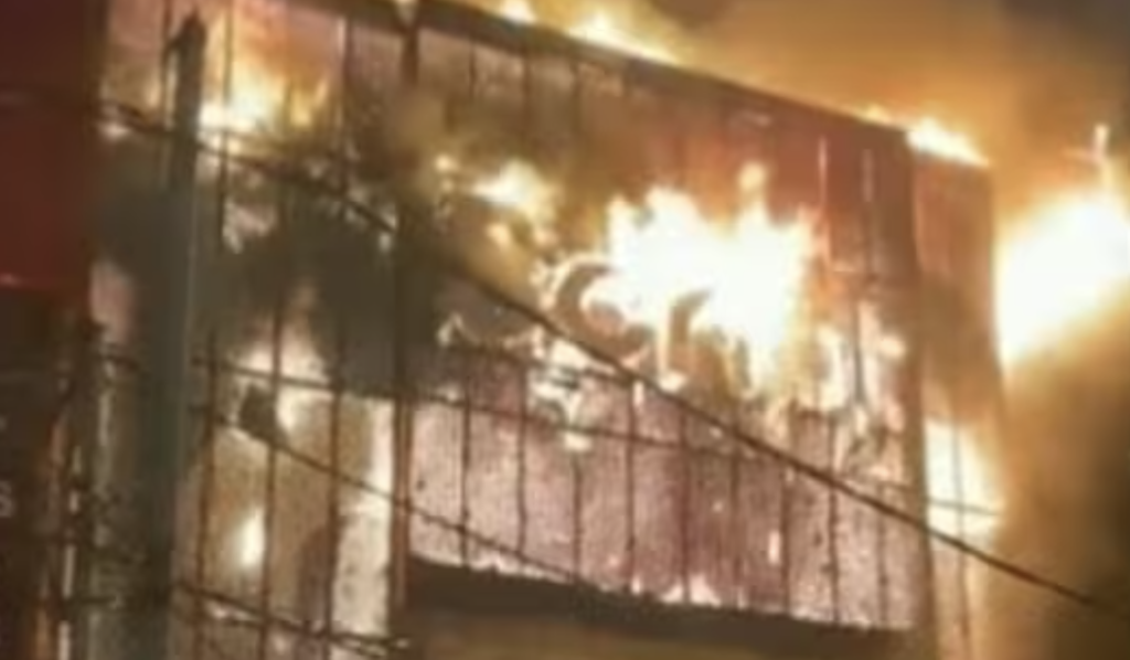 Fire Breaks Out in Kirti Nagar Furniture Stores: No Injuries Reported